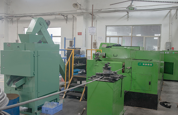 陽昶精密制造生產(chǎn)車間